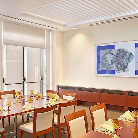 Intercontinental Suites Hotel Cleveland By Ihg Екстериор снимка