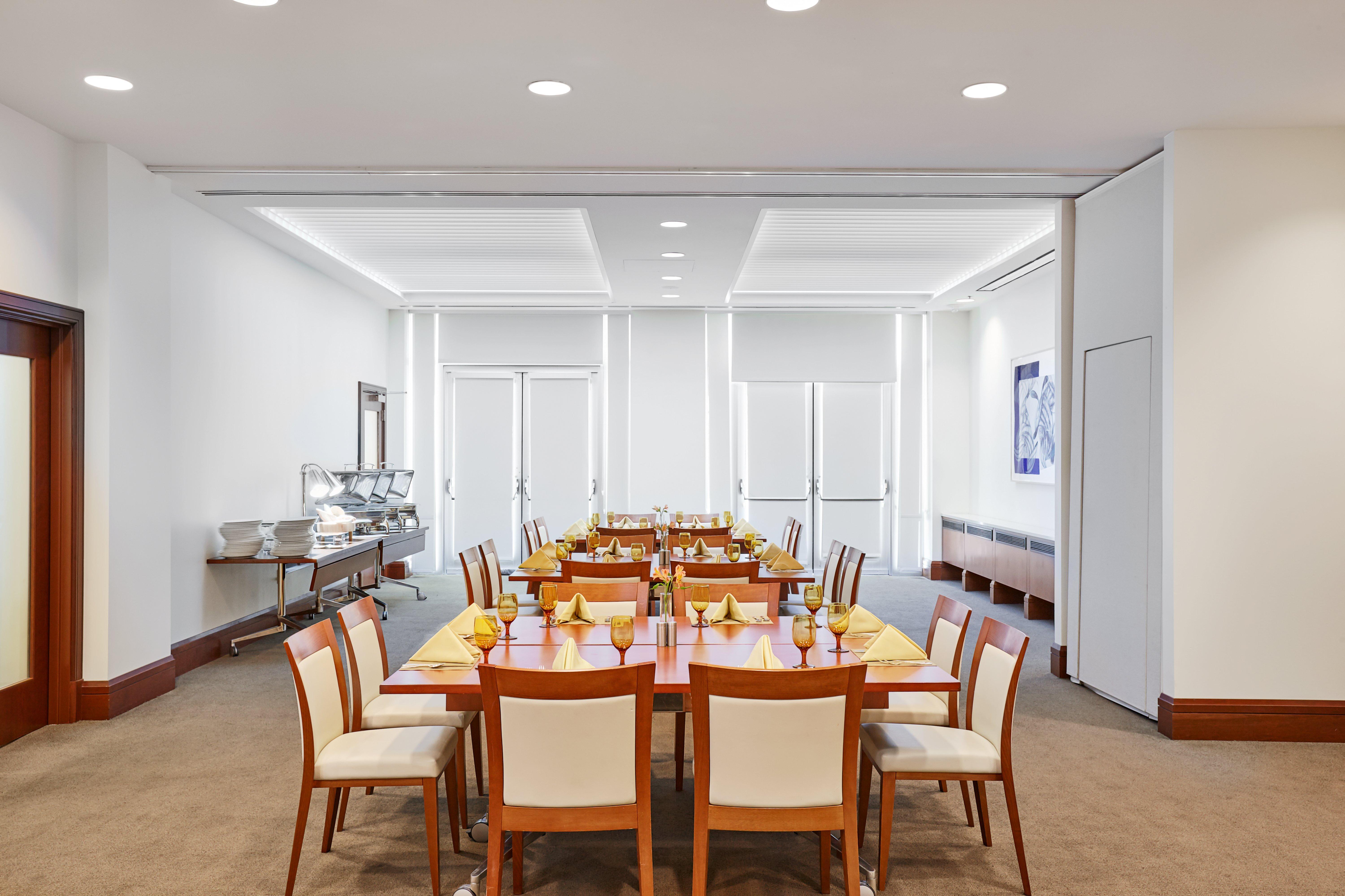 Intercontinental Suites Hotel Cleveland By Ihg Екстериор снимка
