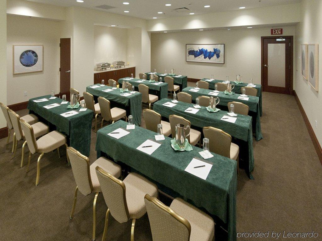 Intercontinental Suites Hotel Cleveland By Ihg Съоръжения снимка