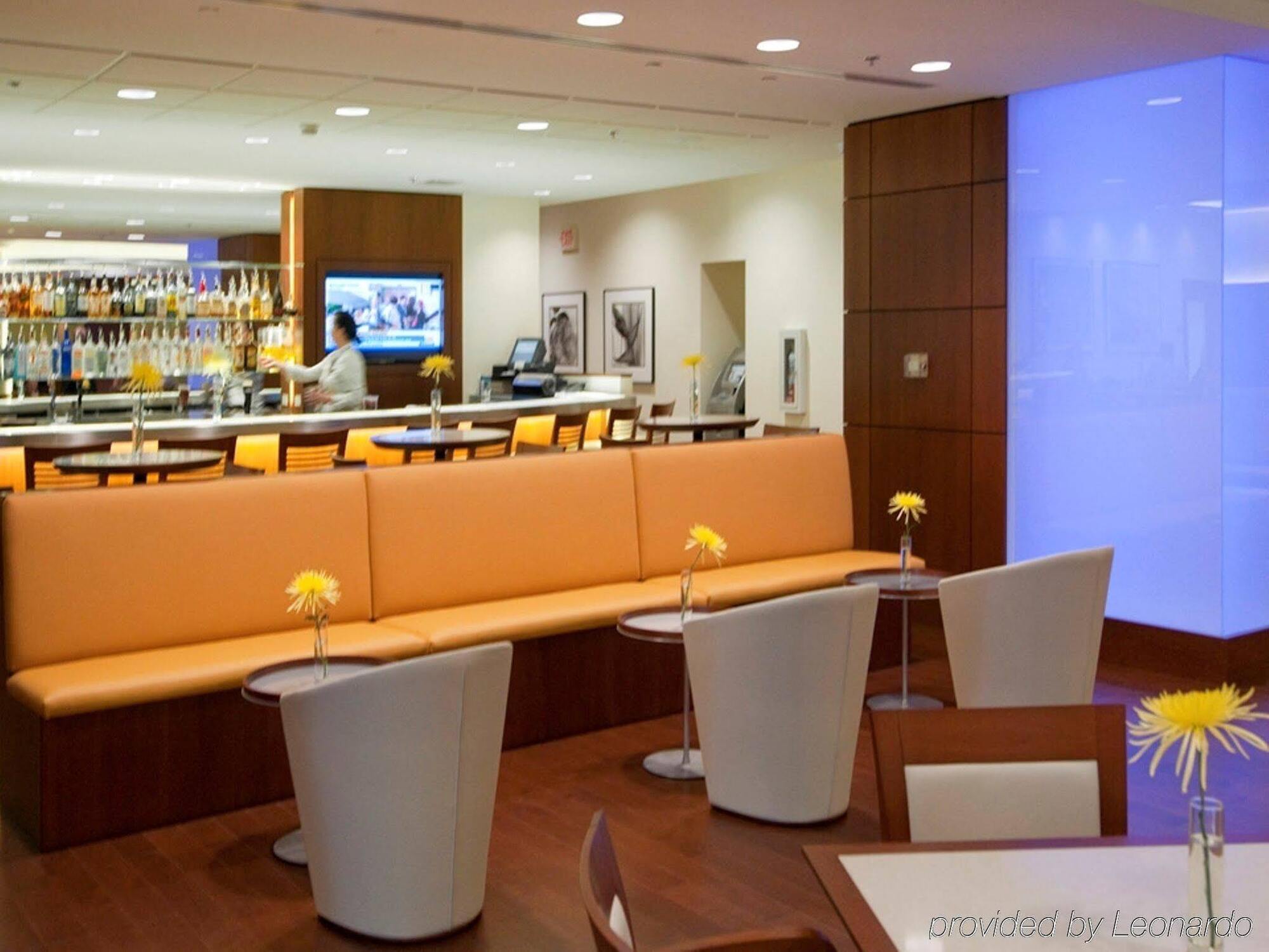 Intercontinental Suites Hotel Cleveland By Ihg Екстериор снимка