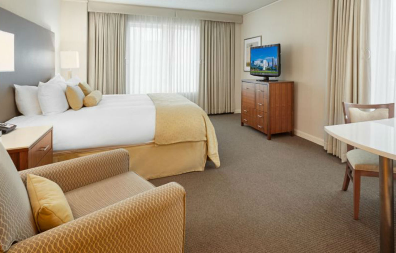 Intercontinental Suites Hotel Cleveland By Ihg Екстериор снимка